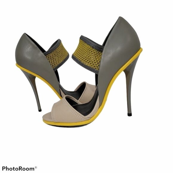 L.A.M.B. Barrie Peep-toe Sandals SIZE 6 - Picture 2 of 12